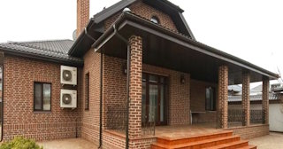 Строительство домов из кирпича с мансардой в Димитровграде | от 3617 рублей